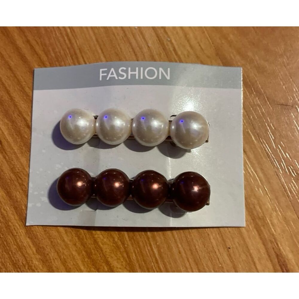 2 Fashion‎ Hair Clips